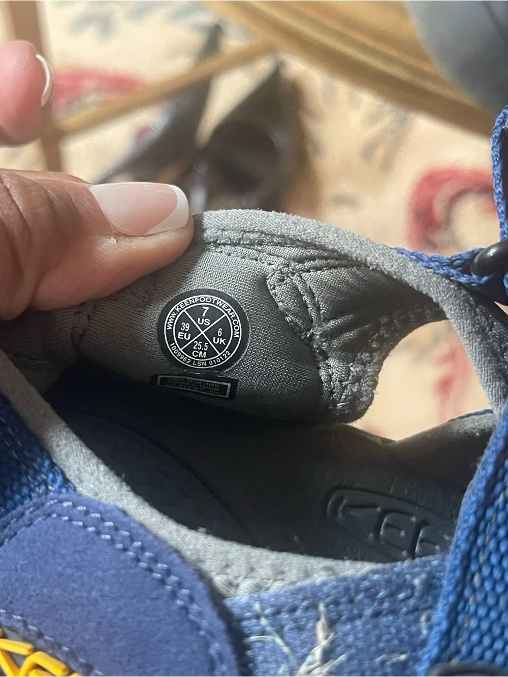 KEEN Newport H2 Navy Blue Water Hiking Sandals 7